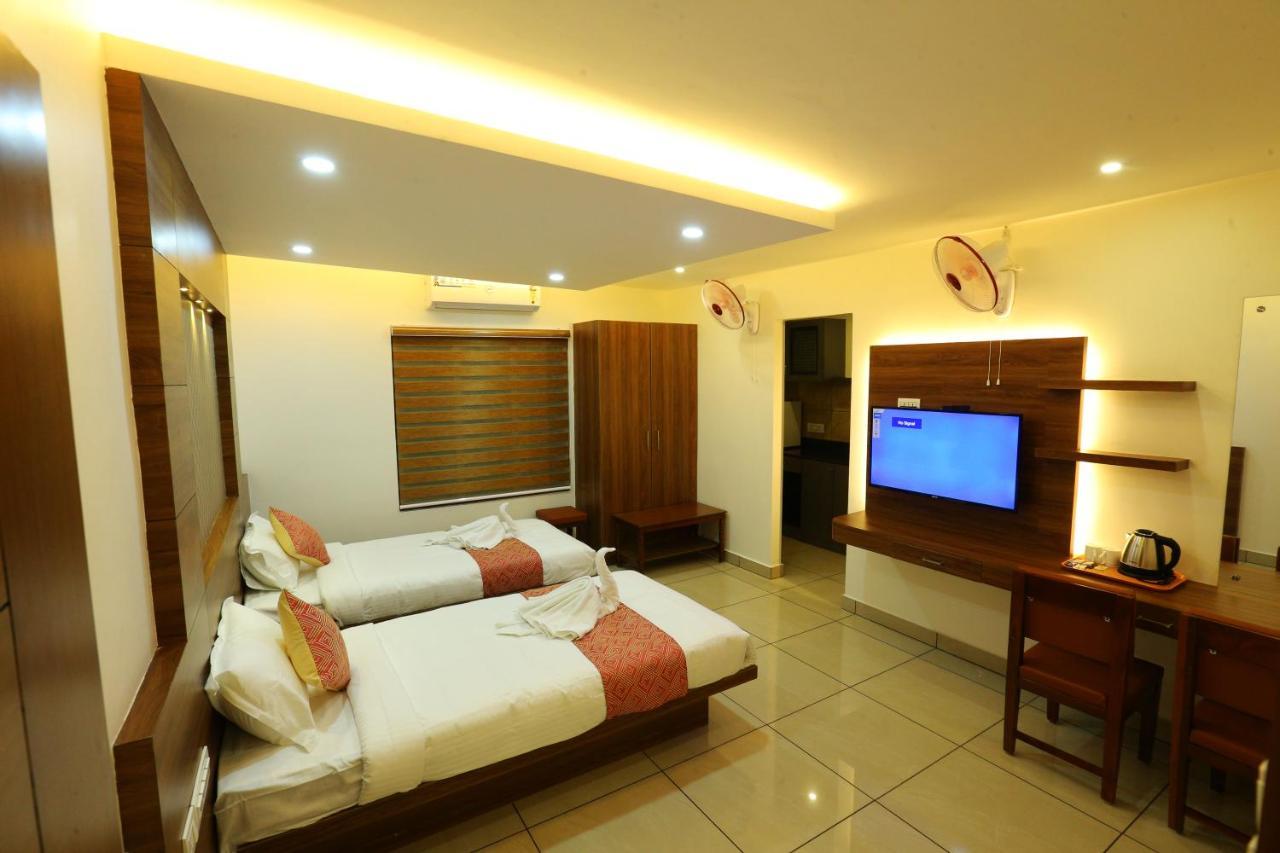 Ahlan Luxury Rooms Kochi 외부 사진